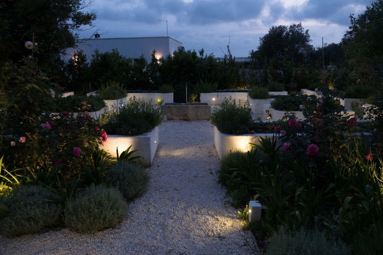 Agapanto Masseria Bed and Breakfast Conversano Exteriör bild